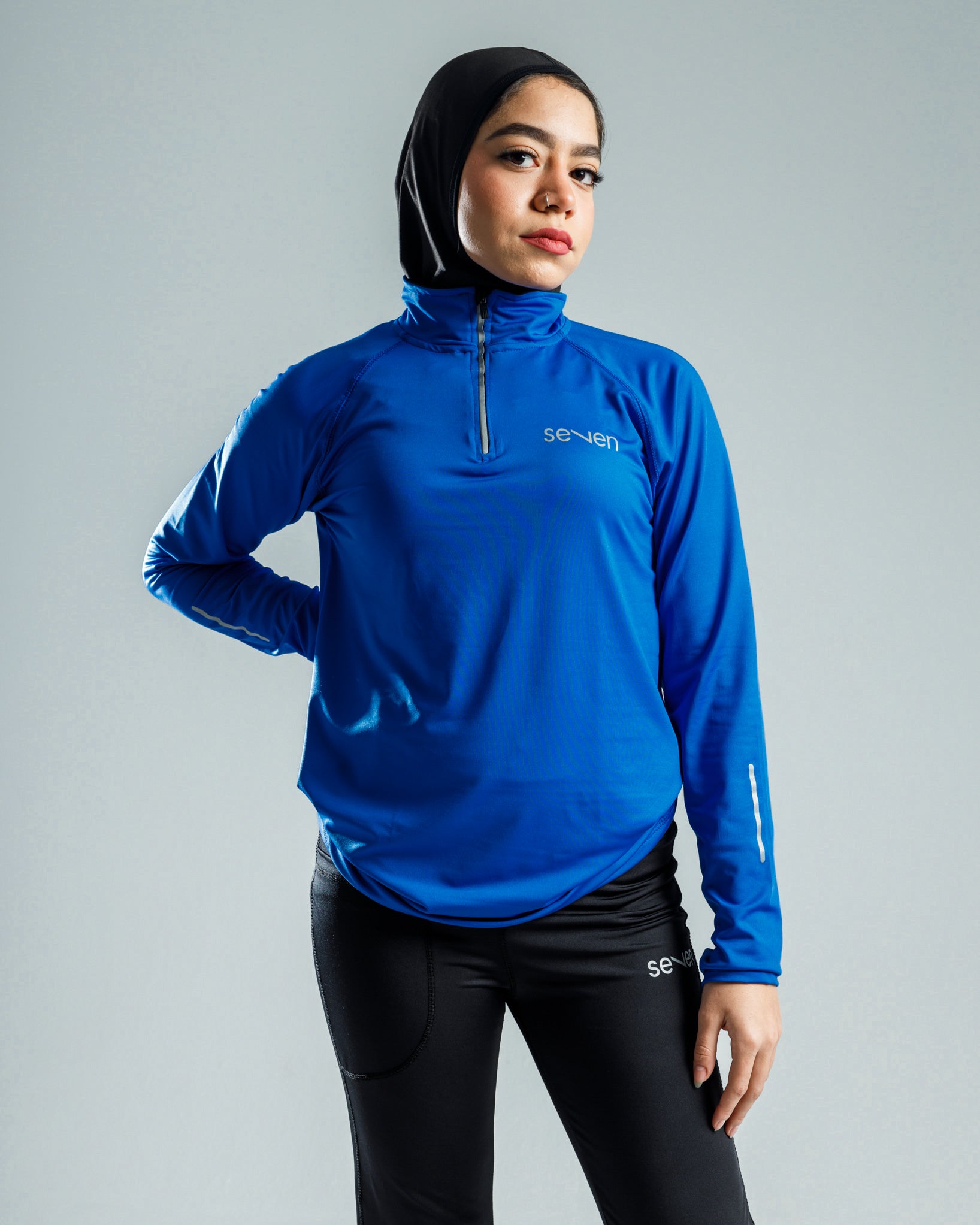 Blue top long sleeve quarter-zipper